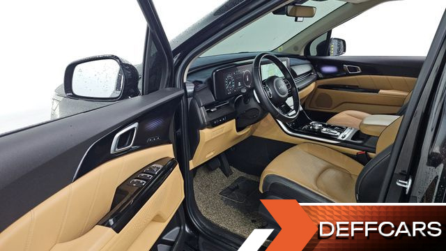 Kia CARNIVAL 9-Seater Signature купить на сайте DeffCars