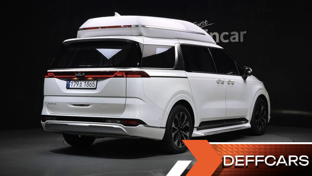 Kia CARNIVAL Diesel 7-Seater Hi-Limousine Signature купить на сайте DeffCars