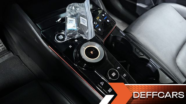 Kia SPORTAGE Signature 2WD купить на сайте DeffCars
