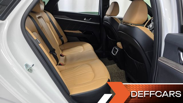 Kia K5 2.0 Signature купить на сайте DeffCars