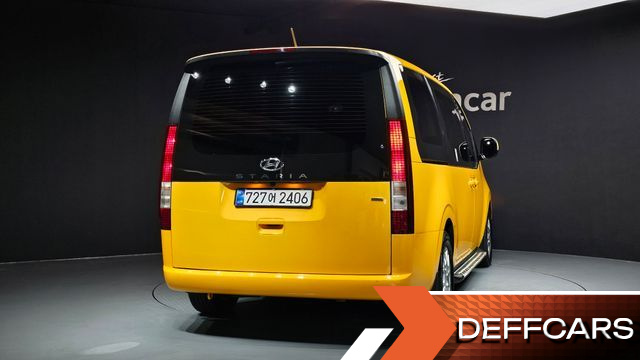 Hyundai STARIA 4WD Tourer 11-Seater Modern купить на сайте DeffCars