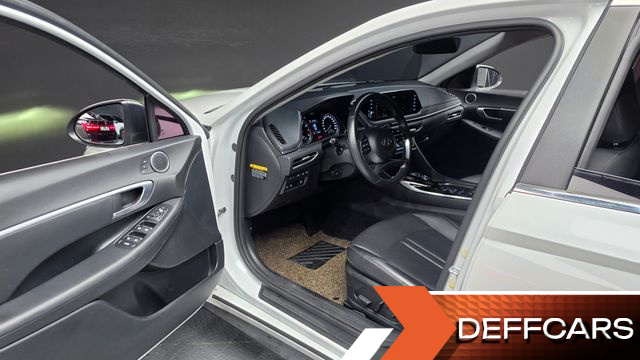 Hyundai SONATA 2.0 Premium Family купить на сайте DeffCars