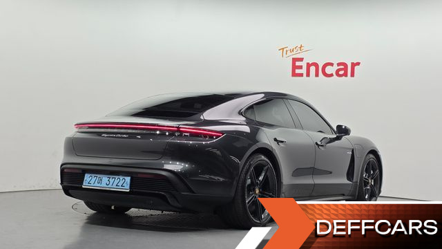 Porsche TAYCAN Turbo купить на сайте DeffCars