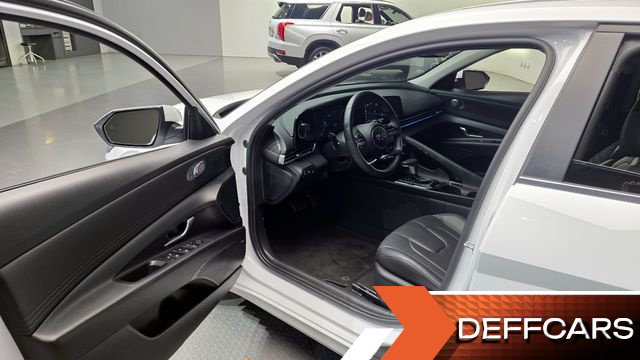 Hyundai AVANTE 1.6 Inspiration купить на сайте DeffCars