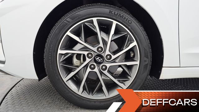 Hyundai AVANTE 1.6 Smart Choice купить на сайте DeffCars