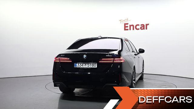 BMW 5-SERIES 530i xDrive M Sport купить на сайте DeffCars