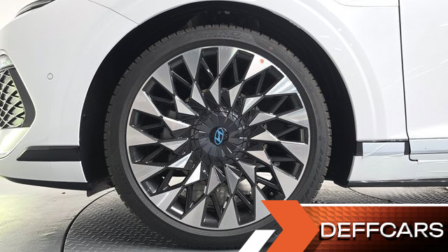 Hyundai GRANDEUR 2.5 Gasoline  2WD Caligraphy купить на сайте DeffCars