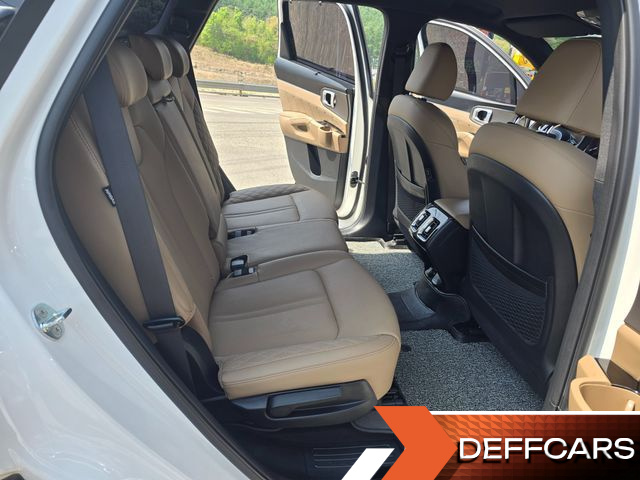 Kia SORENTO HEV 1.6 2WD Gravity купить на сайте DeffCars