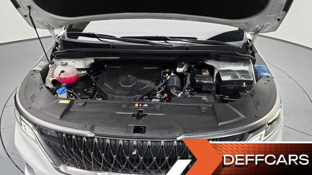 Kia CARNIVAL 9-Seater Hi-Limousine Signature купить на сайте DeffCars