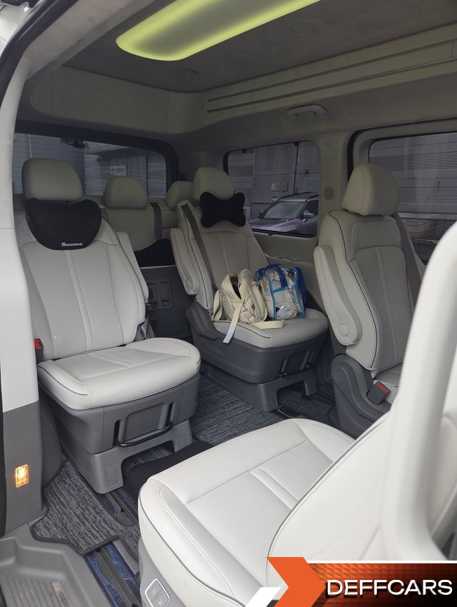 Hyundai STARIA Lounge 9-Seater Limousine купить на сайте DeffCars