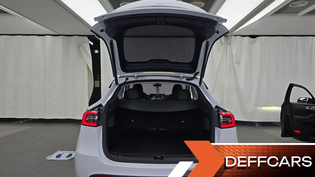 Tesla MODEL Y RWD купить на сайте DeffCars