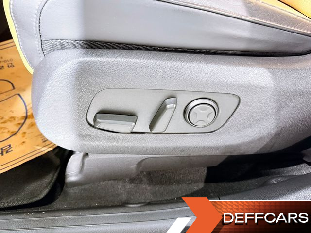 Kia CARNIVAL 9-Seater Noblesse купить на сайте DeffCars