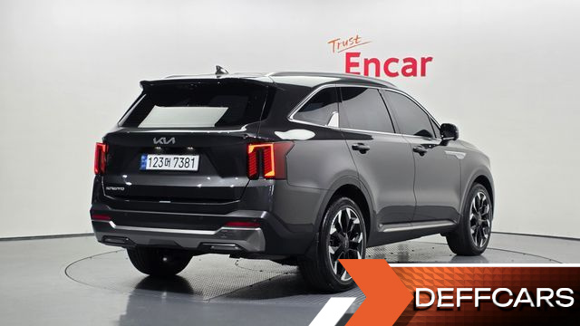 Kia SORENTO Gasoline 2.5T 2WD Signature купить на сайте DeffCars