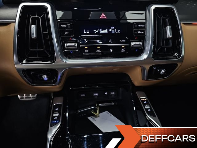 Kia SORENTO Gasoline 2.5T 4WD Gravity купить на сайте DeffCars