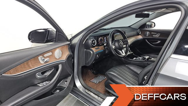 Mercedes E-CLASS E300 Exclusive купить на сайте DeffCars