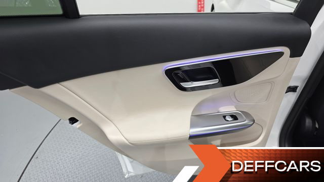 Mercedes C-CLASS C300 4MATIC Avantgarde купить на сайте DeffCars