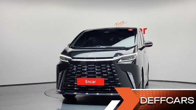 Lexus LM 500h Executive купить на сайте DeffCars