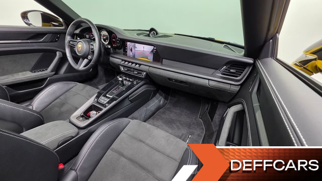 Porsche 911 Carrera 4 GTS Cabriolet купить на сайте DeffCars