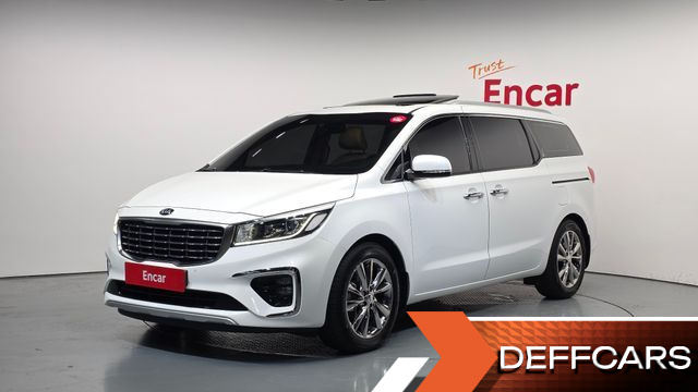 Kia CARNIVAL 9-Seater Prstige купить на сайте DeffCars