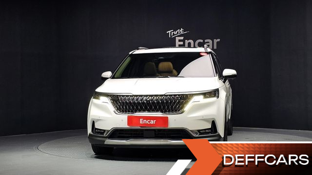 Kia CARNIVAL Gasoline 7-Seater Signature купить на сайте DeffCars