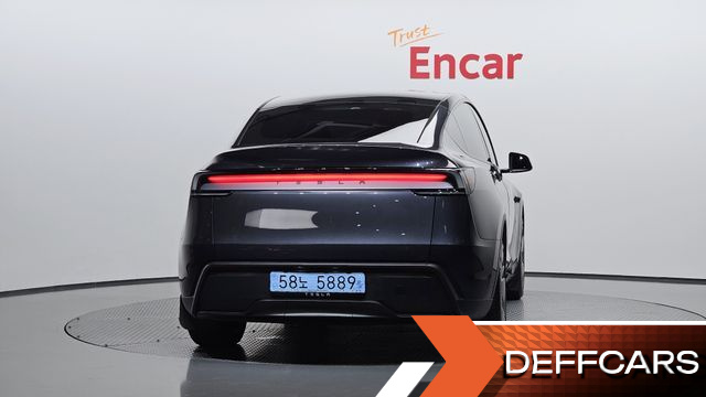 Tesla MODEL Y RWD купить на сайте DeffCars