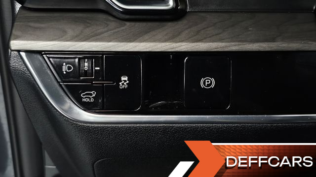 Kia SPORTAGE Gasoline 1.6 Turbo 2WD Signature Gravity купить на сайте DeffCars