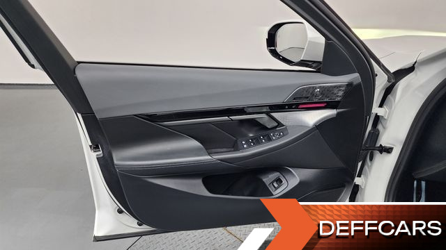 BMW 5-SERIES 530e M Sport купить на сайте DeffCars