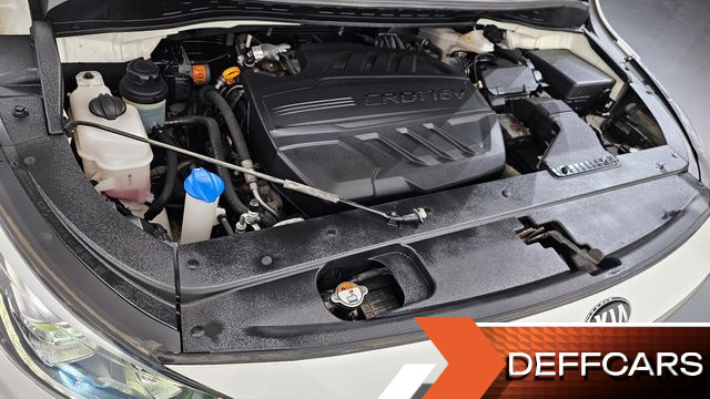 Kia CARNIVAL 9-Seater Hi-Limousine Noblesse Special купить на сайте DeffCars