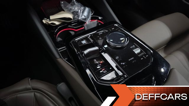 BMW 5-SERIES 520i M Sport купить на сайте DeffCars