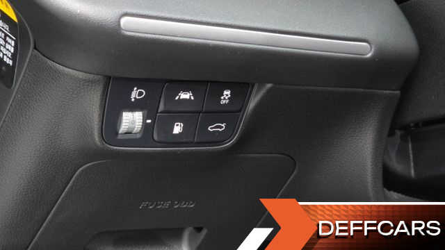 Hyundai GRANDEUR 2.5 Premium Choice купить на сайте DeffCars