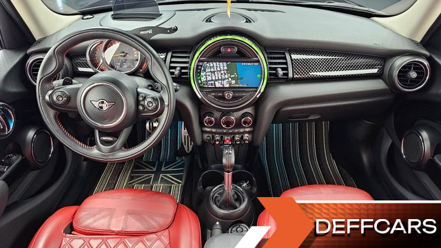 Mini COOPER 5Door Standard 3rd купить на сайте DeffCars