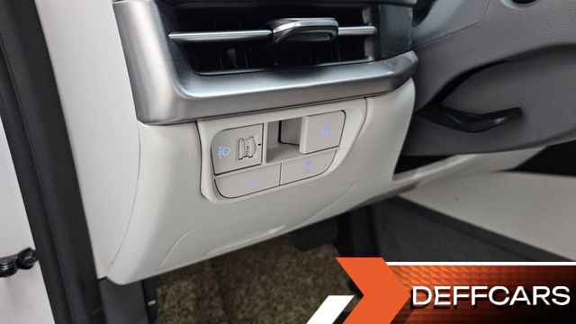 Hyundai GRANDEUR 2,5 Gasoline 2WD Premium купить на сайте DeffCars