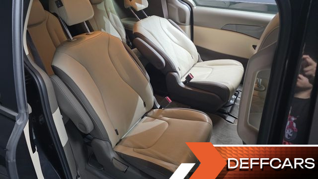 Kia CARNIVAL Gasoline 9-Seater Prestige купить на сайте DeffCars