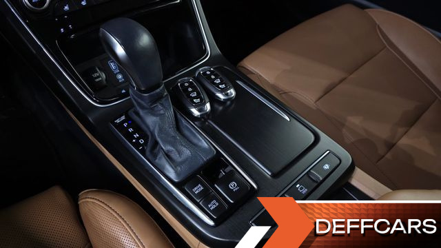 Hyundai GRANDEUR 3.3 Celebrity купить на сайте DeffCars