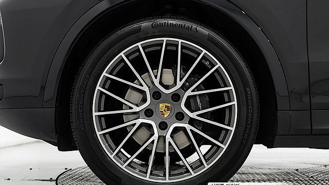 Porsche CAYENNE 3.0 купить на сайте DeffCars