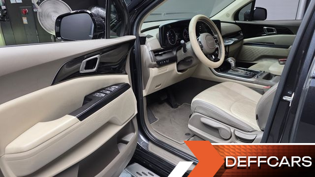 Kia CARNIVAL Gasoline 9-Seater Prestige купить на сайте DeffCars