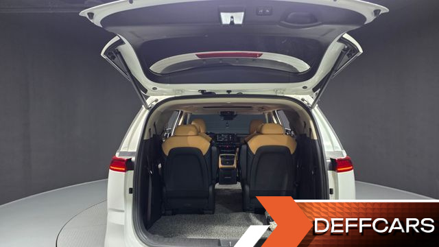 Kia CARNIVAL Gasoline 9-Seater Noblesse купить на сайте DeffCars