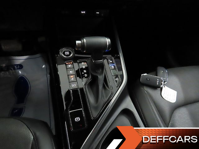Kia NIRO Prestige купить на сайте DeffCars