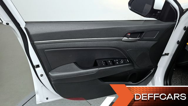Hyundai AVANTE 1.6 GDI Value Plus купить на сайте DeffCars