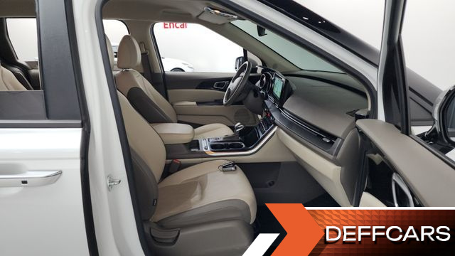 Kia CARNIVAL 9-Seater Prestige купить на сайте DeffCars