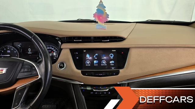 Cadillac XT5 3.6 Platinum купить на сайте DeffCars