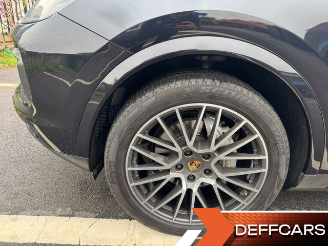 Porsche CAYENNE 3.0 купить на сайте DeffCars