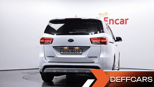 Kia CARNIVAL 7-seater Limousine President купить на сайте DeffCars