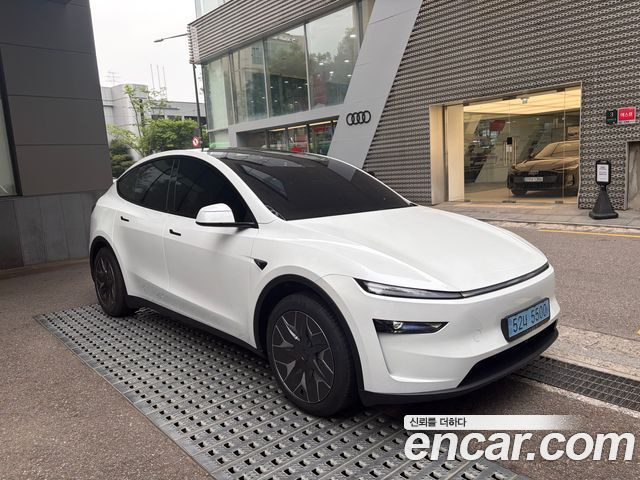 Tesla MODEL Y L Long Range AWD купить на сайте DeffCars