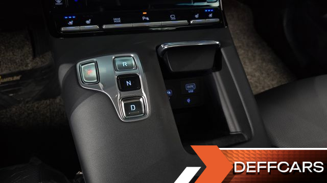Hyundai GRANDEUR Le Blanc купить на сайте DeffCars