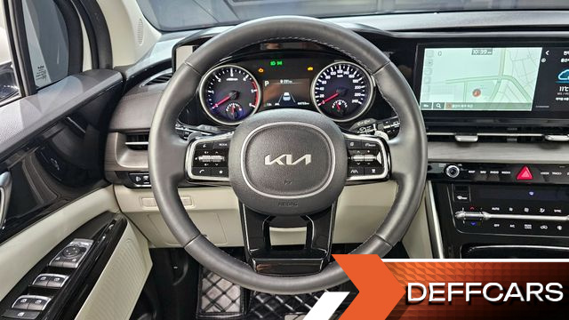 Kia CARNIVAL 9-Seater Noblesse купить на сайте DeffCars
