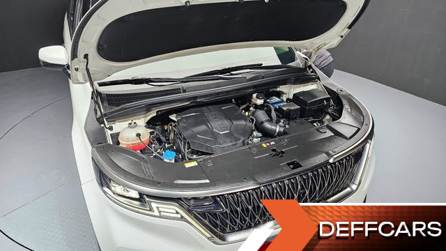 Kia CARNIVAL 9-Seater Noblesse купить на сайте DeffCars