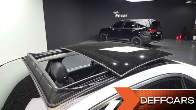 Mercedes E-CLASS E300 Exclusive купить на сайте DeffCars