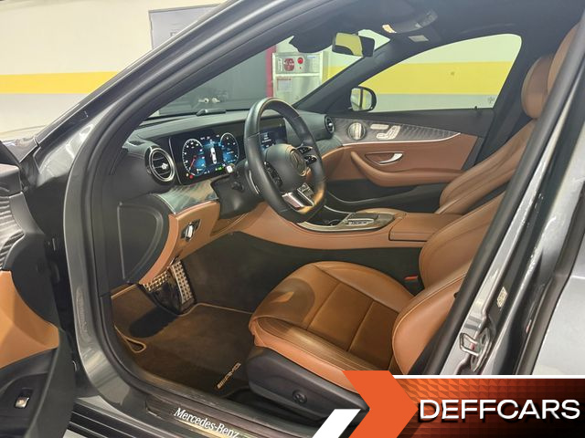 Mercedes E-CLASS E350 4MATIC AMG Line купить на сайте DeffCars