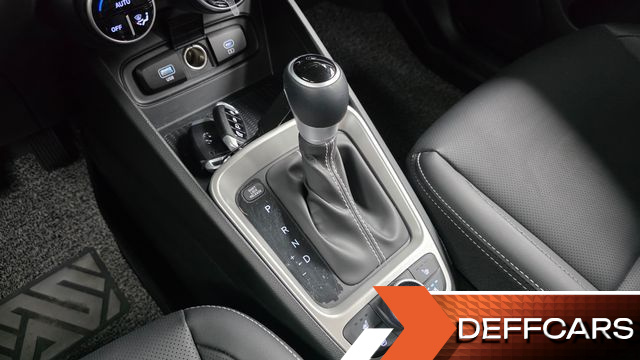 Hyundai VENUE 1,6 Premium купить на сайте DeffCars